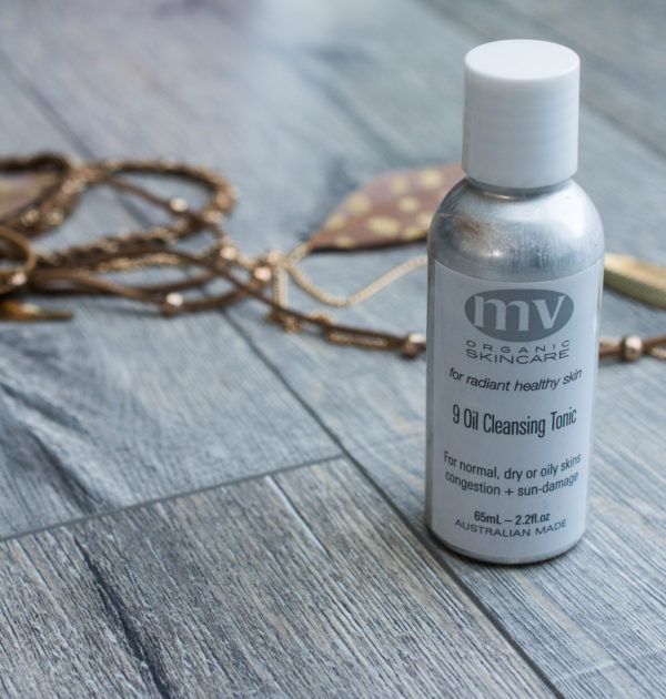 MV Organic Skincare 9 Oil Cleansing Tonic