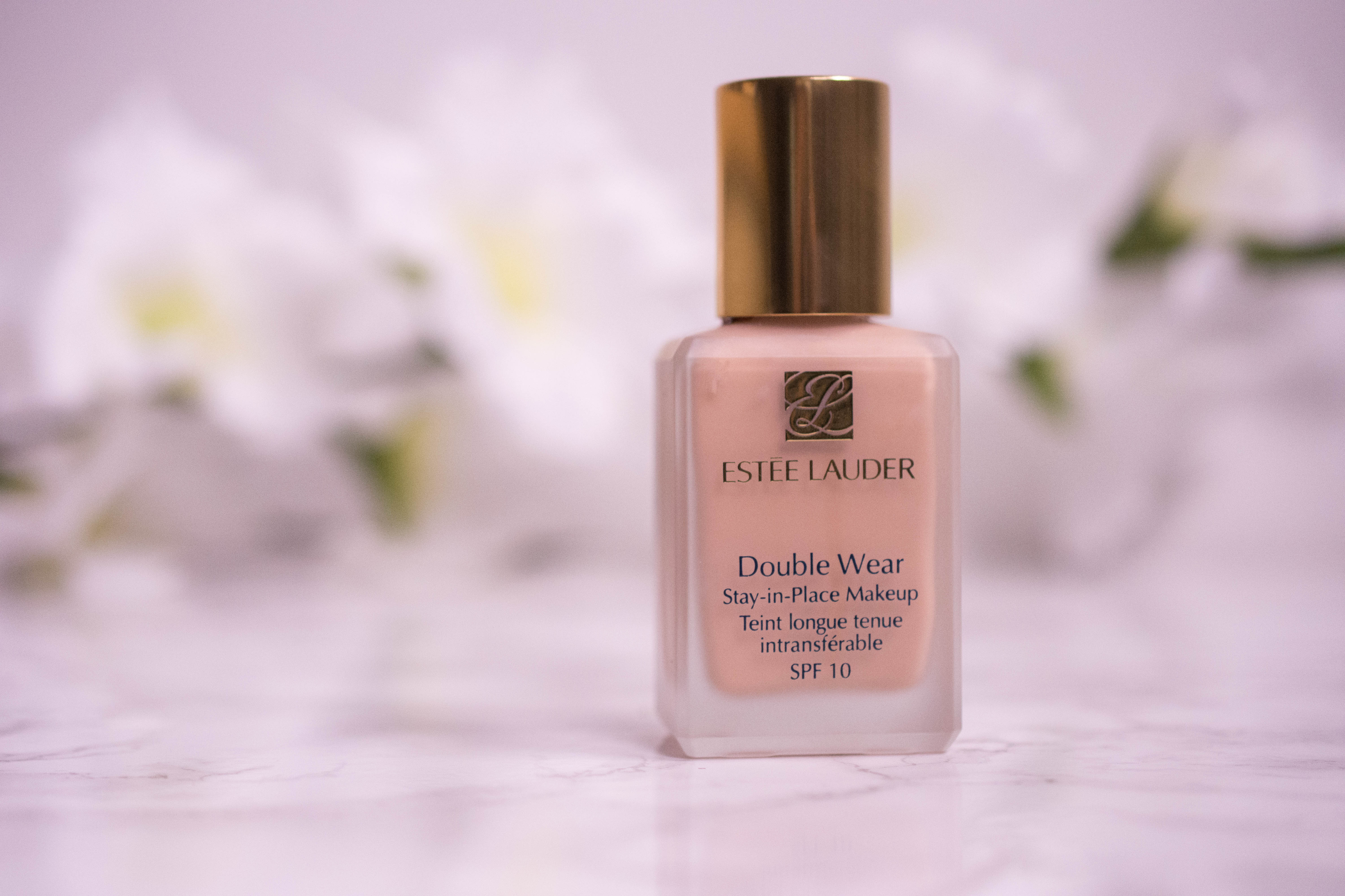 Estee Lauder Double Wear Stay in Place Makeup