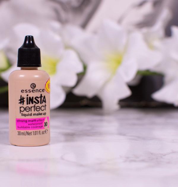 essence #instaperfect foundation