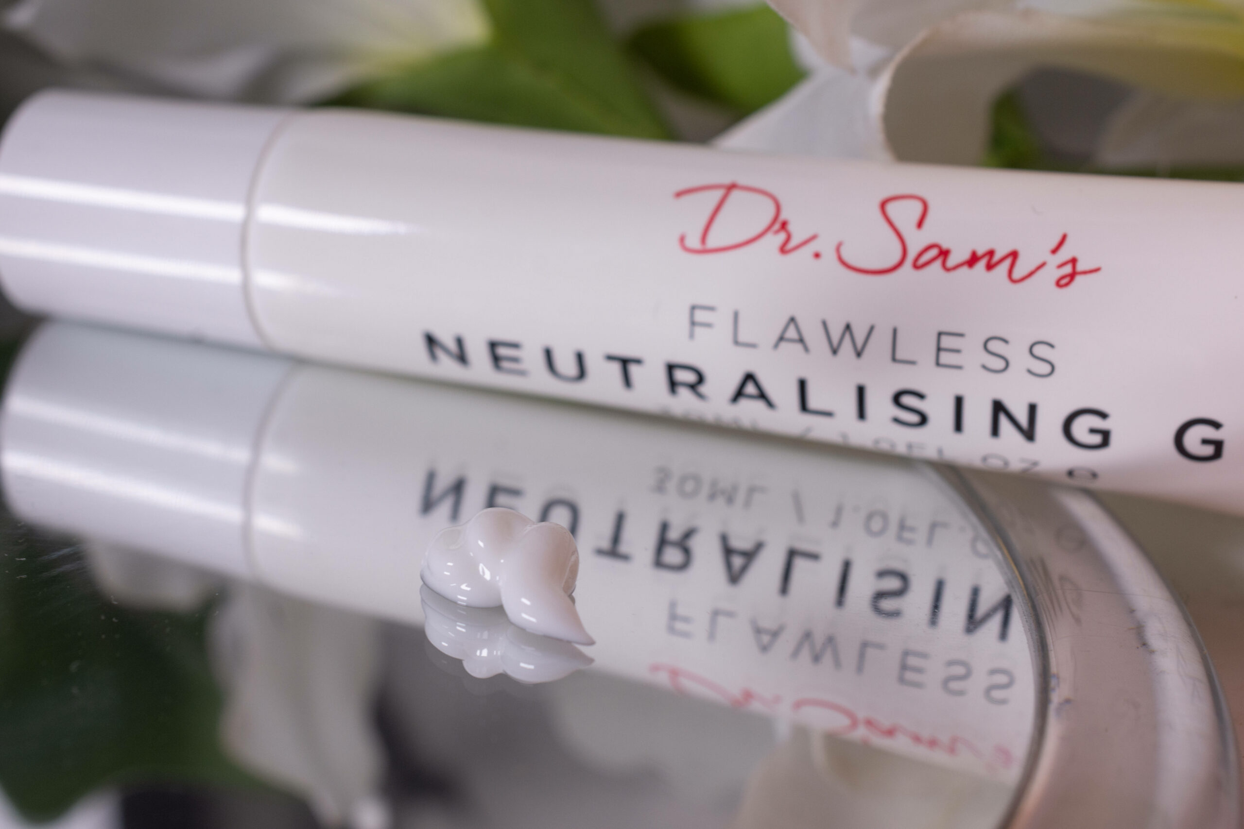 Close up of the Dr Sam Bunting Flawless Neutralizing Gel
