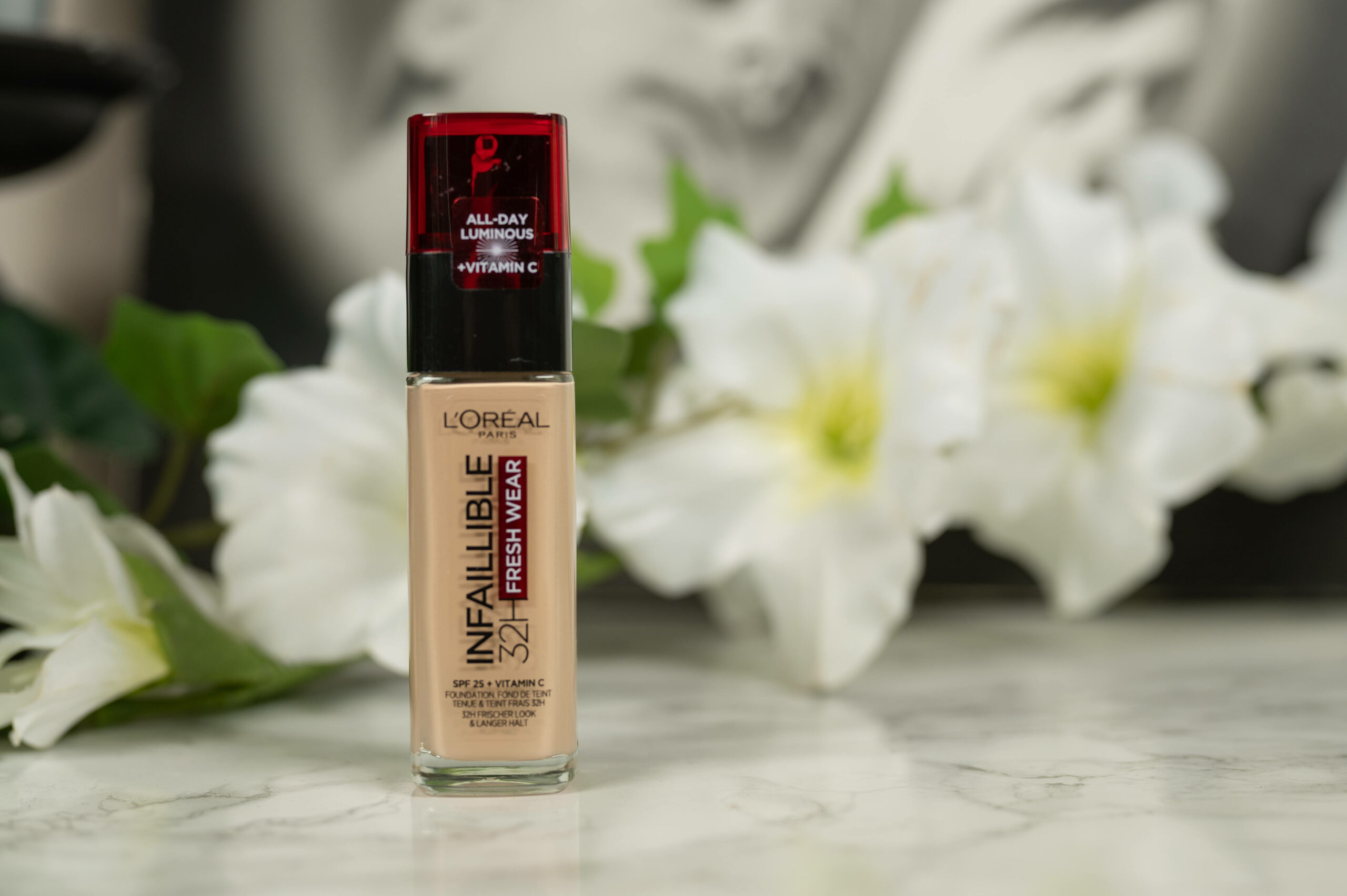 Foundation Review: L'Oréal Infallible 32 Hour Fresh Wear on mature,  combination skin